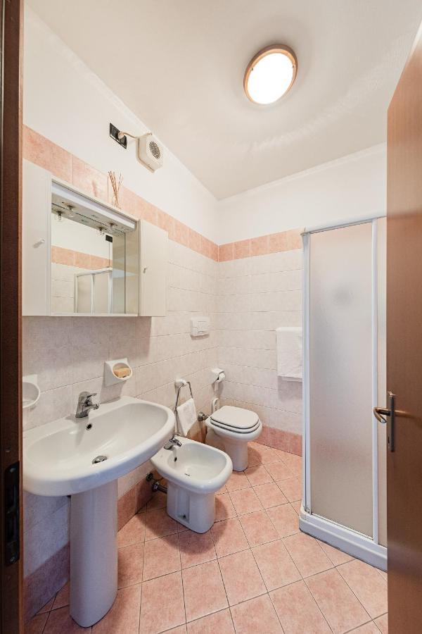Condominio Del Sole P1-137 By Wonderful Italy Sirmione Extérieur photo
